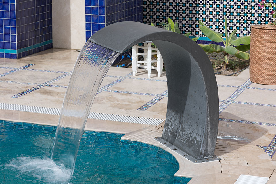 Benefícios da automação de piscinas para residências e condomínios