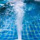 drenar uma piscina